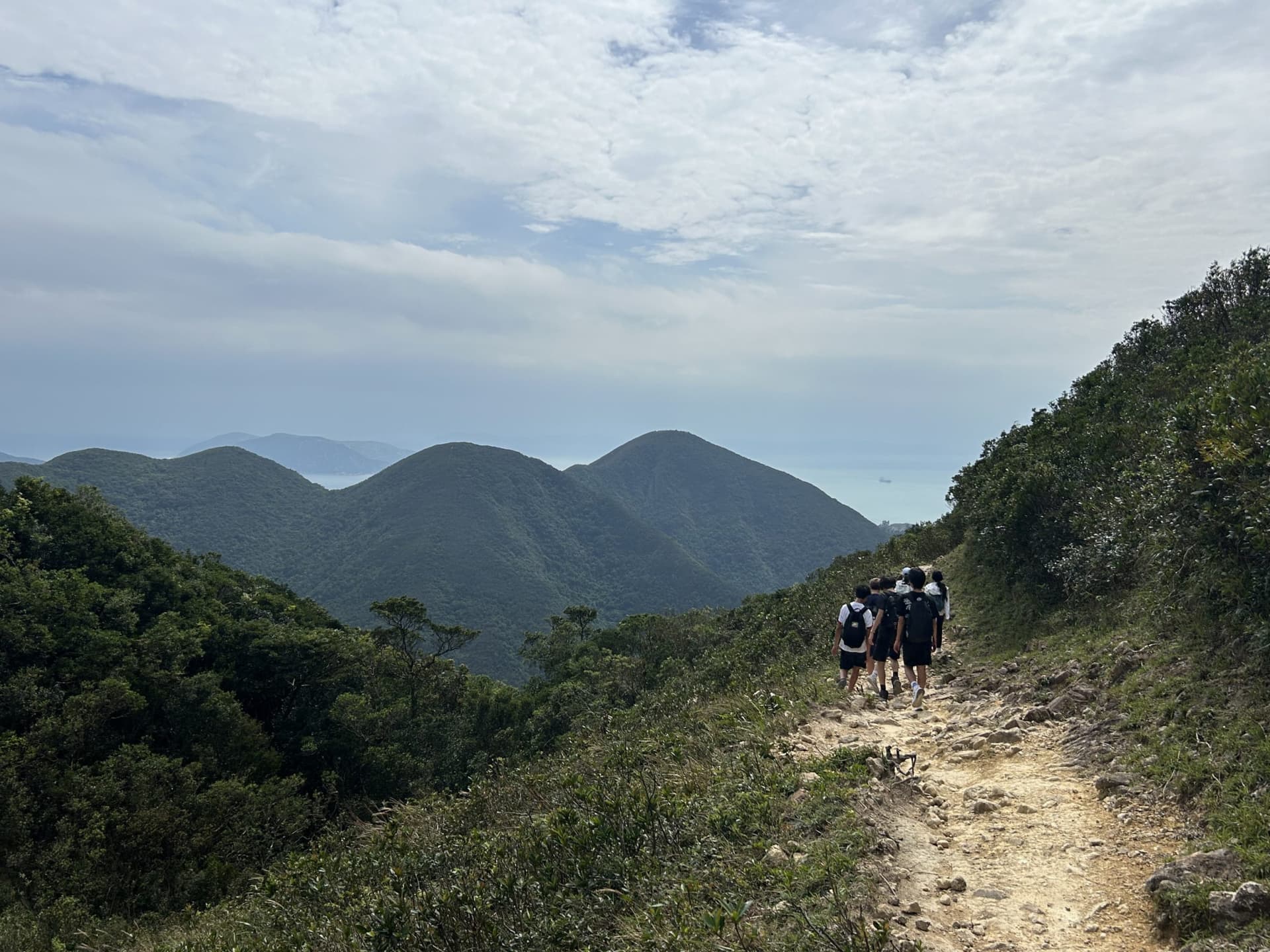 Dragon's Back Trail Hiking Tour - image 3